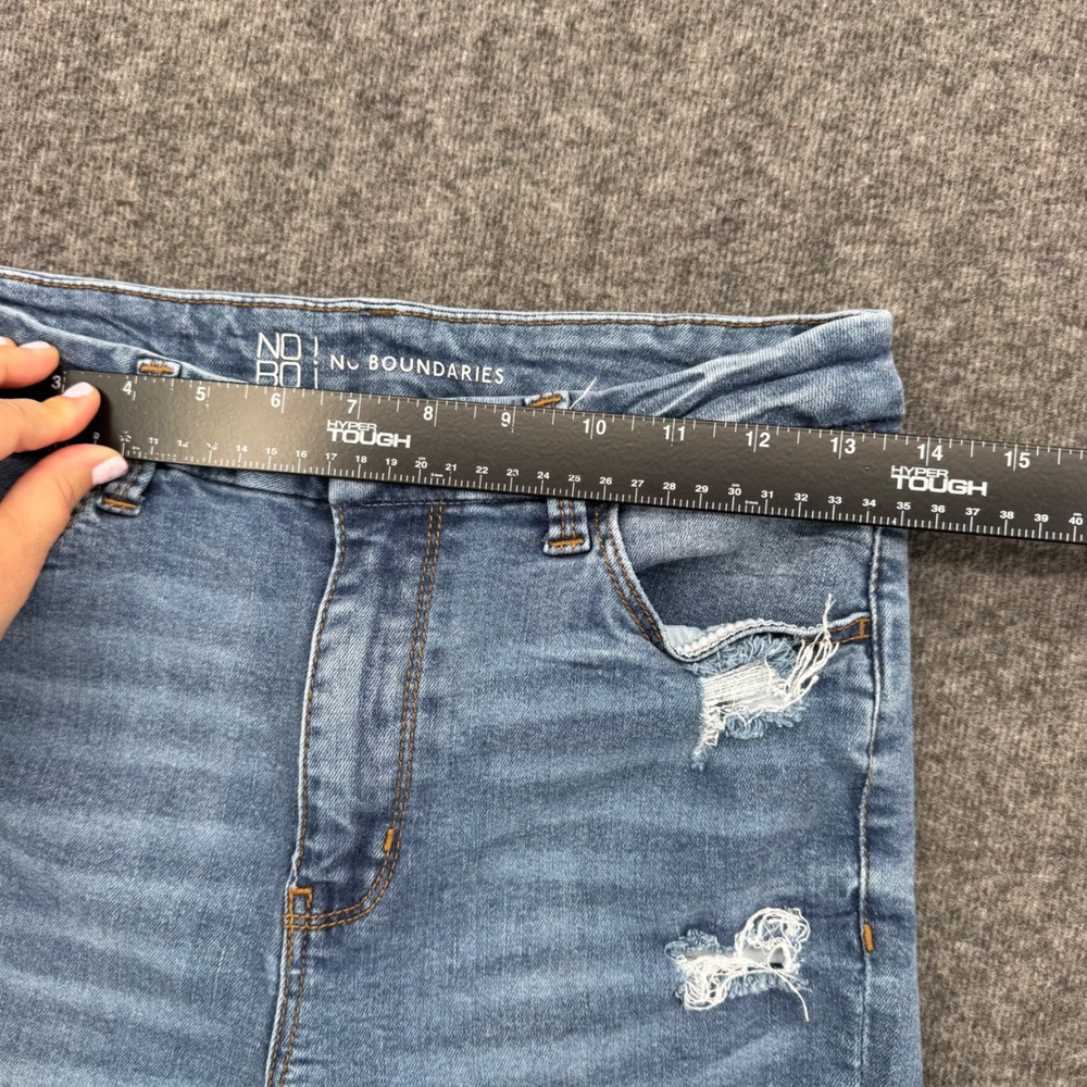 No Boundaries Womens High Rise Distressed Skinny Jeans Medium Wash Blue Size 7 - Picture 10 of 12